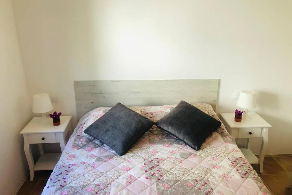 דירות בגור Apartamento Con Vistas A La Montana מראה חיצוני תמונה
